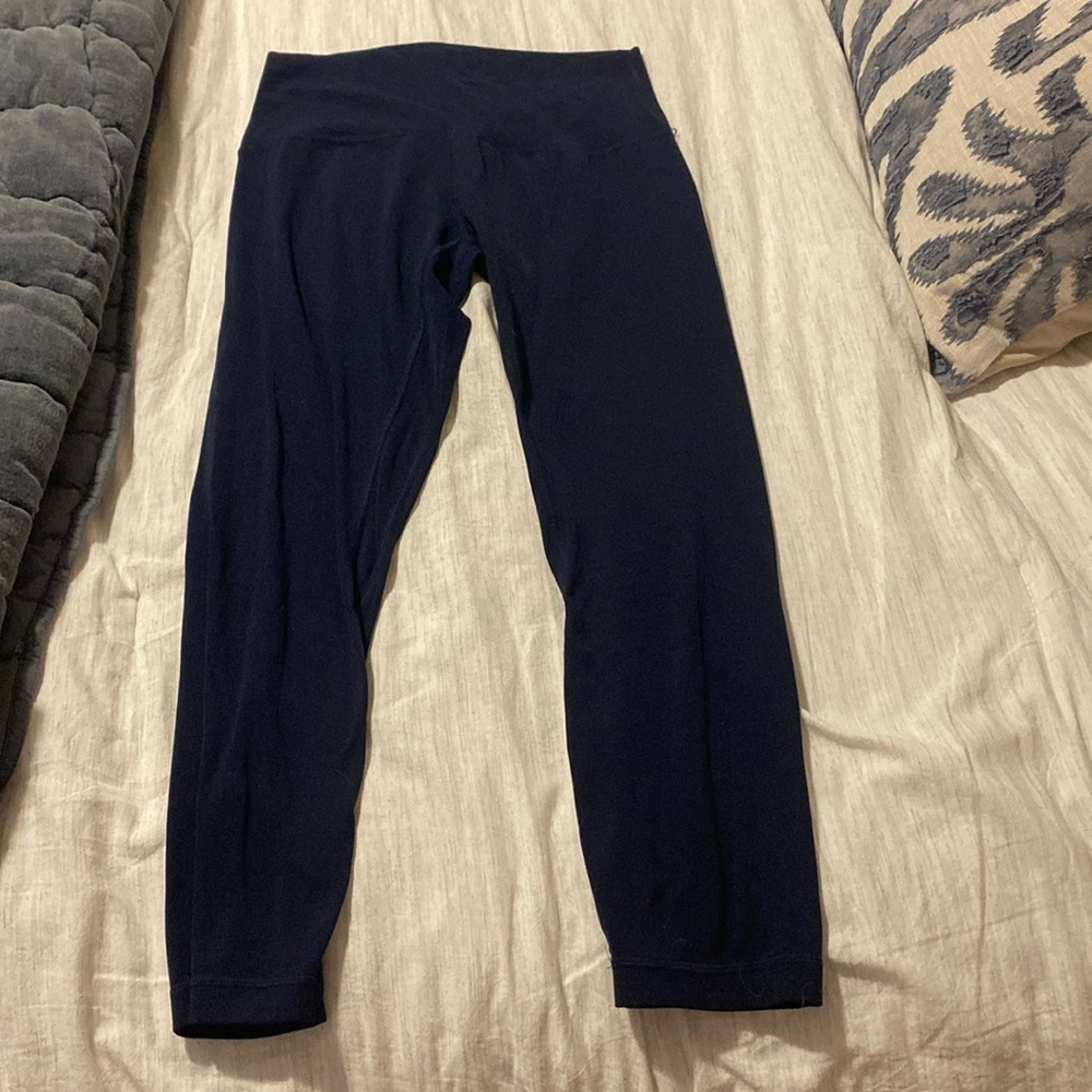 Lululemon Align navy legging 25”